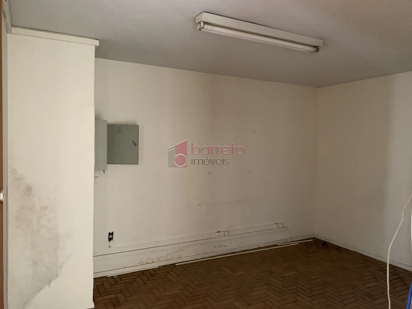 CASA COMERCIAL PARA LOCAÇÃO NO BAIRRO CHÁCARA URBANA EM JUNDIAÍ/SP
