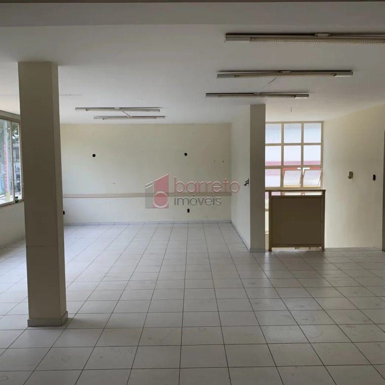 CASA COMERCIAL PARA LOCAÇÃO NO BAIRRO CHÁCARA URBANA EM JUNDIAÍ/SP