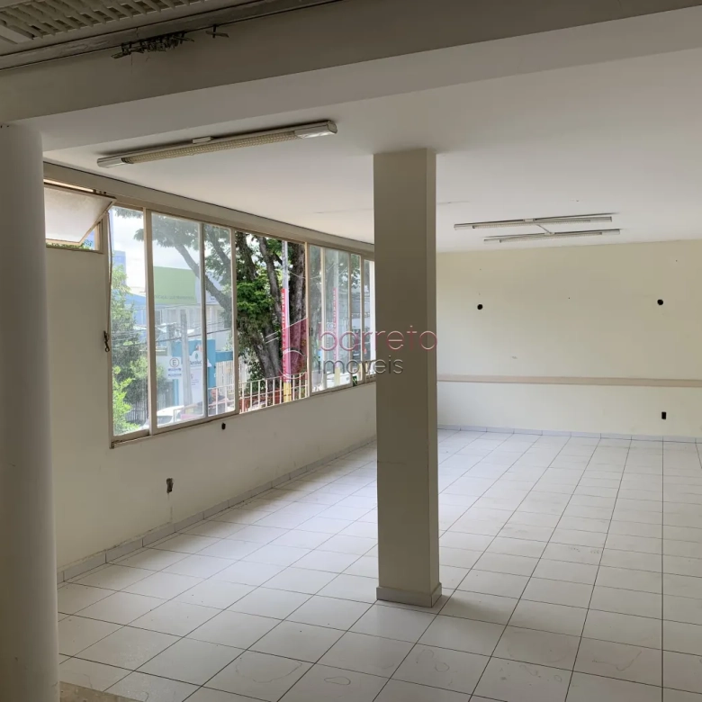 CASA COMERCIAL PARA LOCAÇÃO NO BAIRRO CHÁCARA URBANA EM JUNDIAÍ/SP