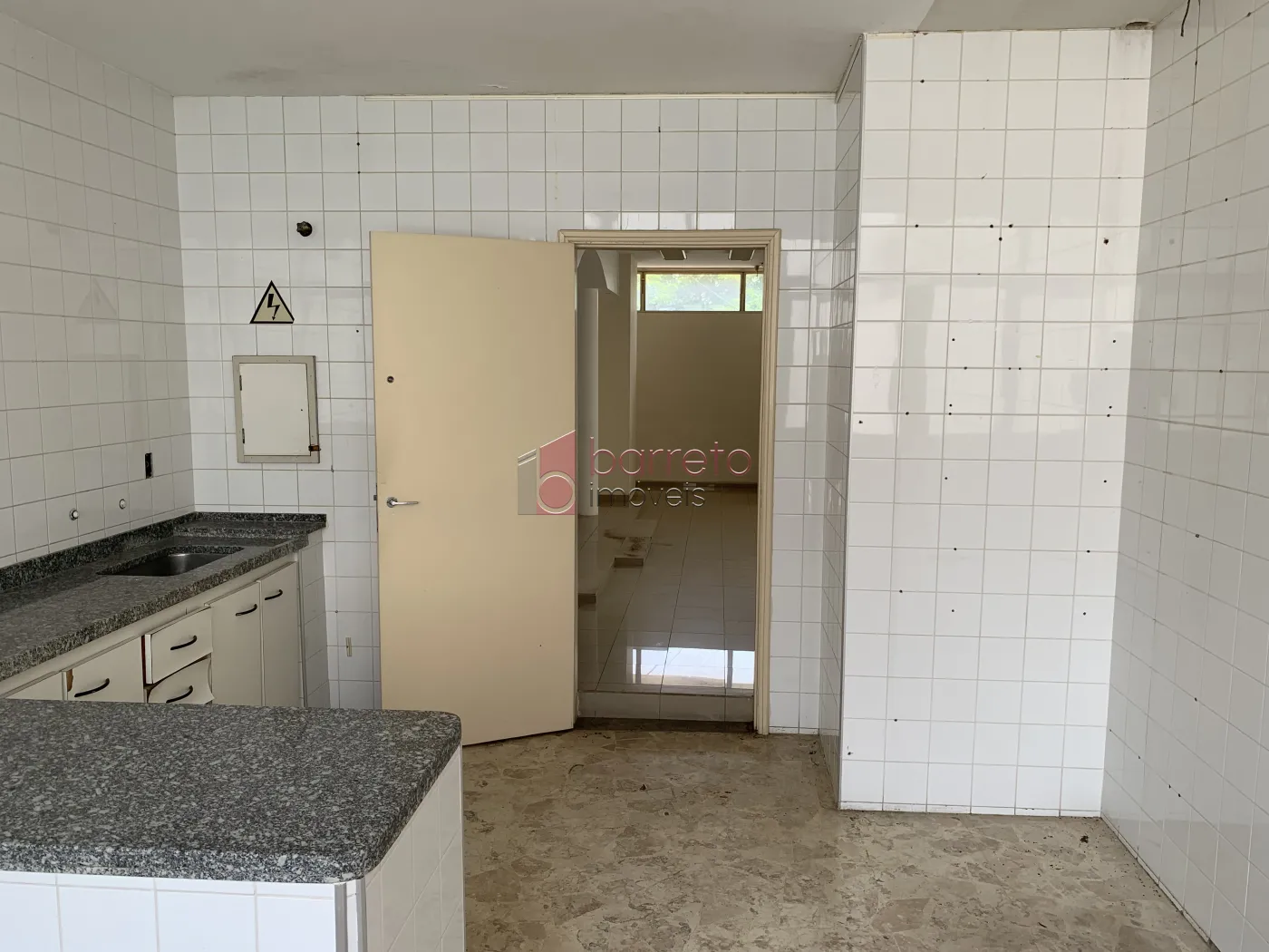 CASA COMERCIAL PARA LOCAÇÃO NO BAIRRO CHÁCARA URBANA EM JUNDIAÍ/SP