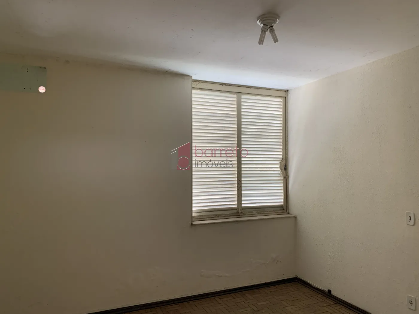 CASA COMERCIAL PARA LOCAÇÃO NO BAIRRO CHÁCARA URBANA EM JUNDIAÍ/SP