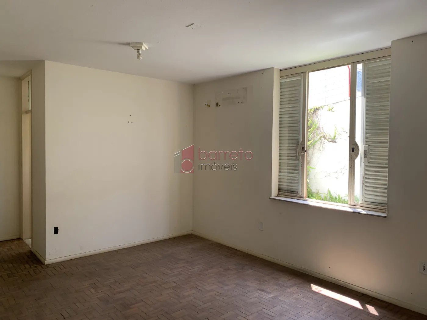 CASA COMERCIAL PARA LOCAÇÃO NO BAIRRO CHÁCARA URBANA EM JUNDIAÍ/SP