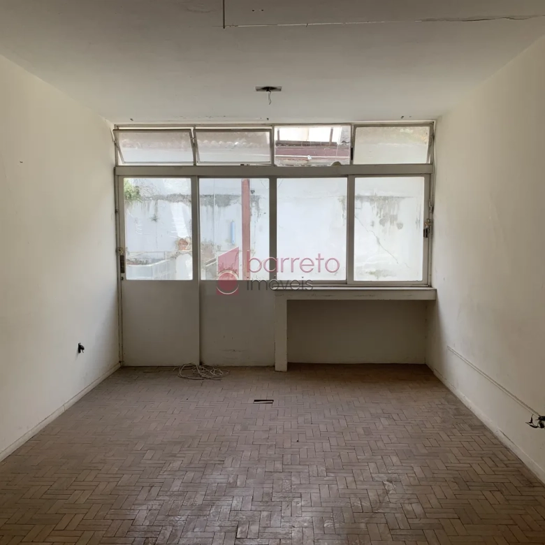 CASA COMERCIAL PARA LOCAÇÃO NO BAIRRO CHÁCARA URBANA EM JUNDIAÍ/SP
