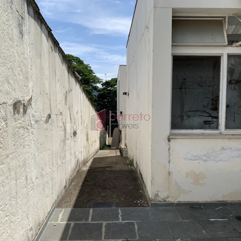 CASA COMERCIAL PARA LOCAÇÃO NO BAIRRO CHÁCARA URBANA EM JUNDIAÍ/SP