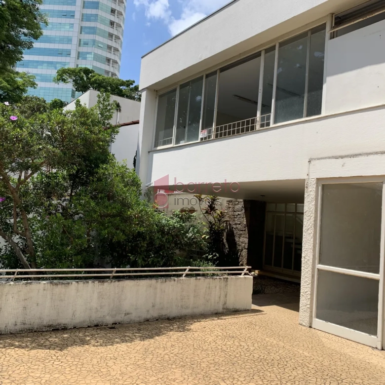 CASA COMERCIAL PARA LOCAÇÃO NO BAIRRO CHÁCARA URBANA EM JUNDIAÍ/SP