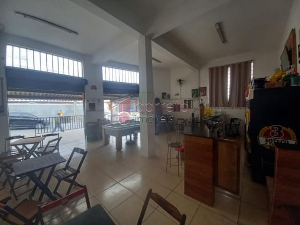 SALÃO COMERCIAL E CASAS PARA VENDA NO BAIRRO HORTOLÂNDIA – JUNDIAÍ/SP