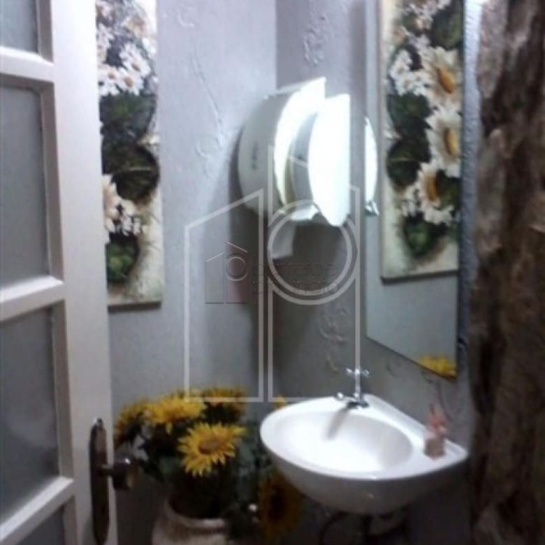 Comercial Casa em Jundiaí