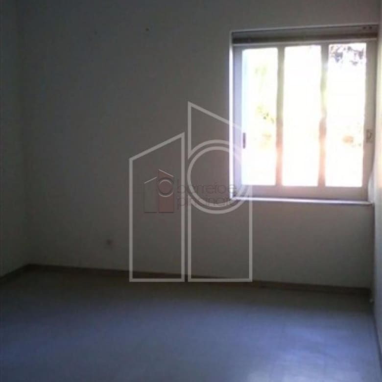Comercial Casa em Jundiaí