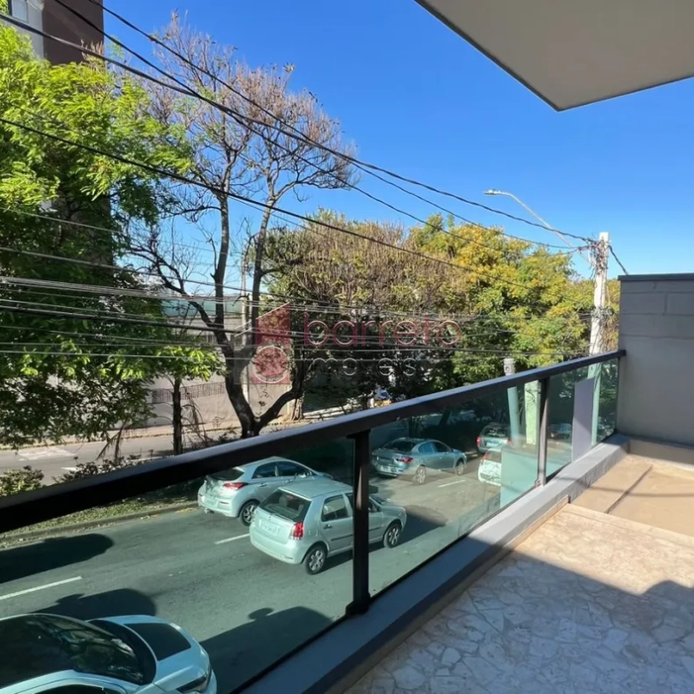 SOBRADO COMERCIAL PARA LOCAÇÃO NO JARDIM MESSINA – JUNDIAÍ/SP