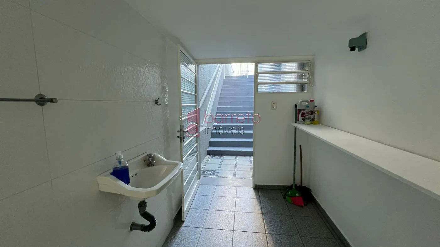 SOBRADO COMERCIAL PARA LOCAÇÃO NO JARDIM MESSINA – JUNDIAÍ/SP