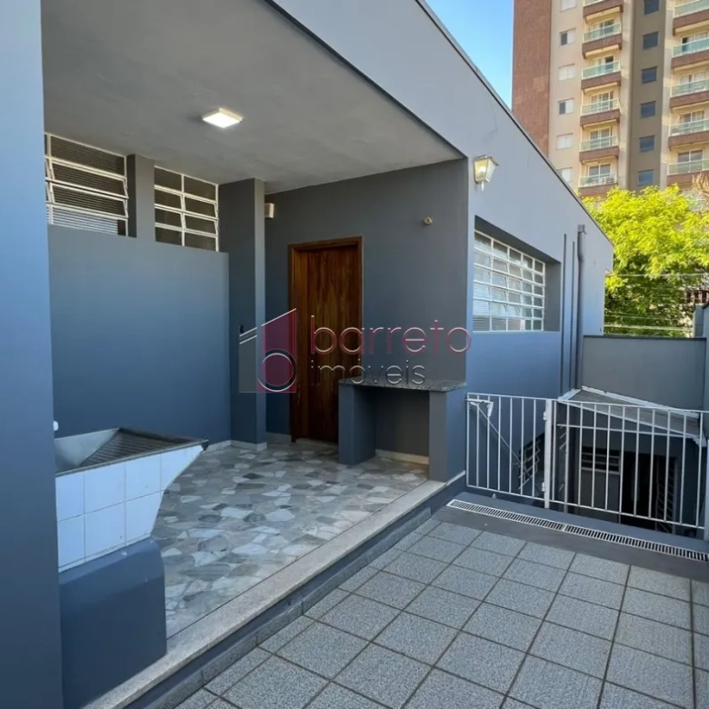 SOBRADO COMERCIAL PARA LOCAÇÃO NO JARDIM MESSINA – JUNDIAÍ/SP