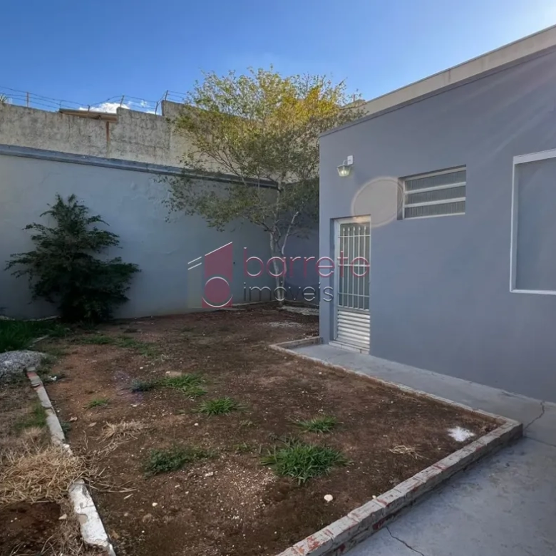 SOBRADO COMERCIAL PARA LOCAÇÃO NO JARDIM MESSINA – JUNDIAÍ/SP