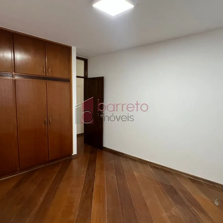 SOBRADO COMERCIAL PARA LOCAÇÃO NO JARDIM MESSINA – JUNDIAÍ/SP