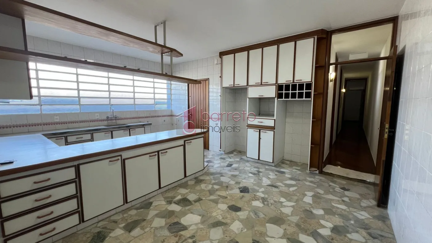 SOBRADO COMERCIAL PARA LOCAÇÃO NO JARDIM MESSINA – JUNDIAÍ/SP