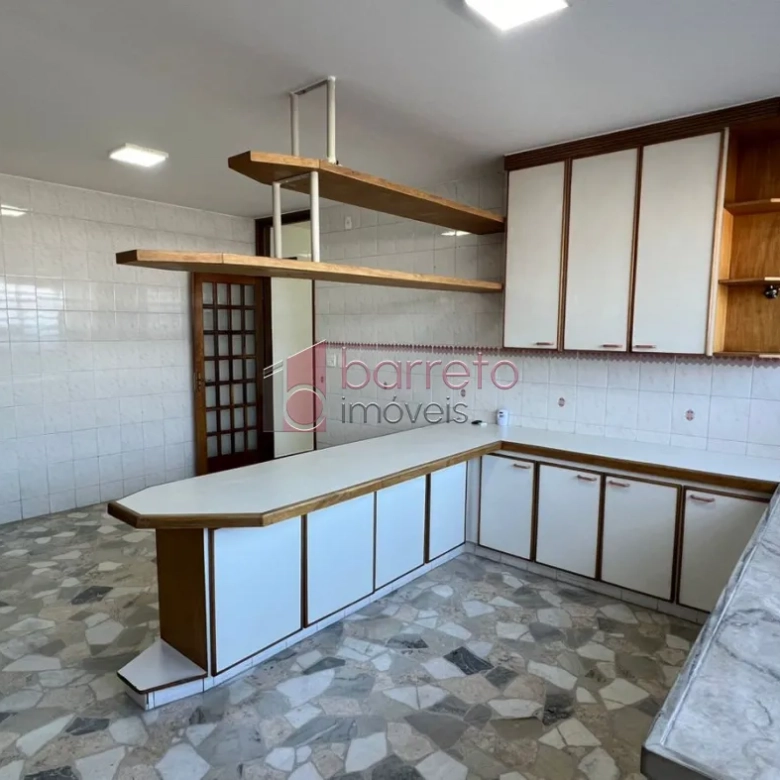 SOBRADO COMERCIAL PARA LOCAÇÃO NO JARDIM MESSINA – JUNDIAÍ/SP