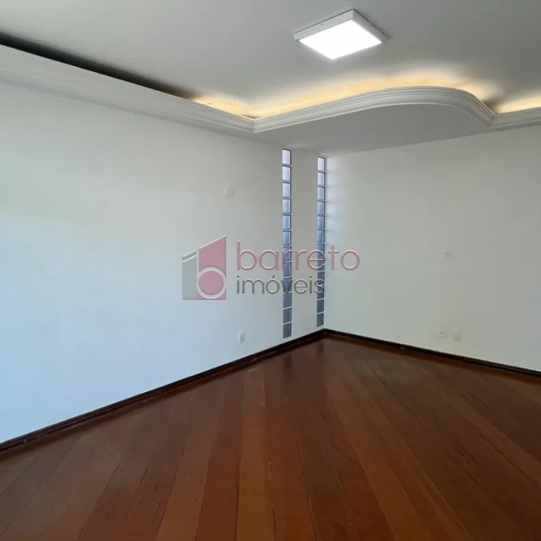 SOBRADO COMERCIAL PARA LOCAÇÃO NO JARDIM MESSINA – JUNDIAÍ/SP