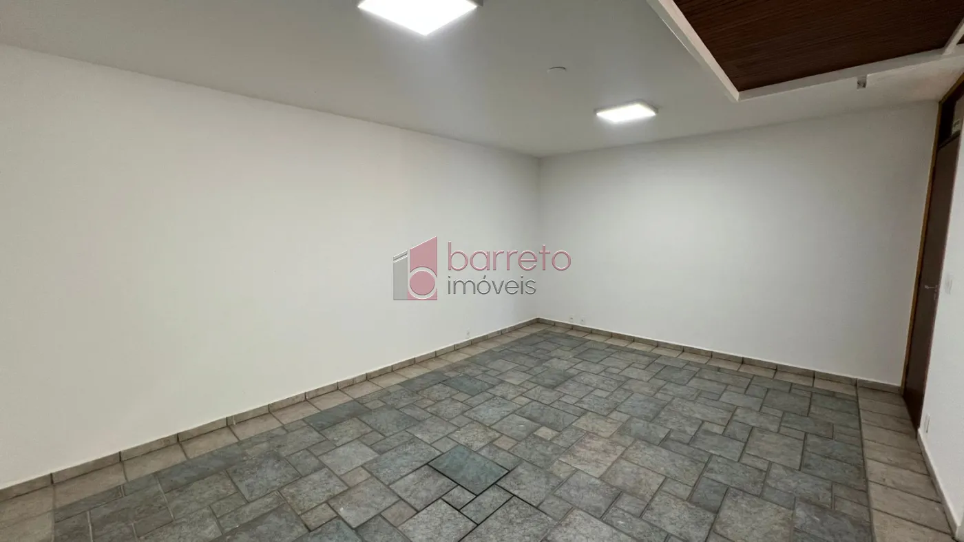SOBRADO COMERCIAL PARA LOCAÇÃO NO JARDIM MESSINA – JUNDIAÍ/SP