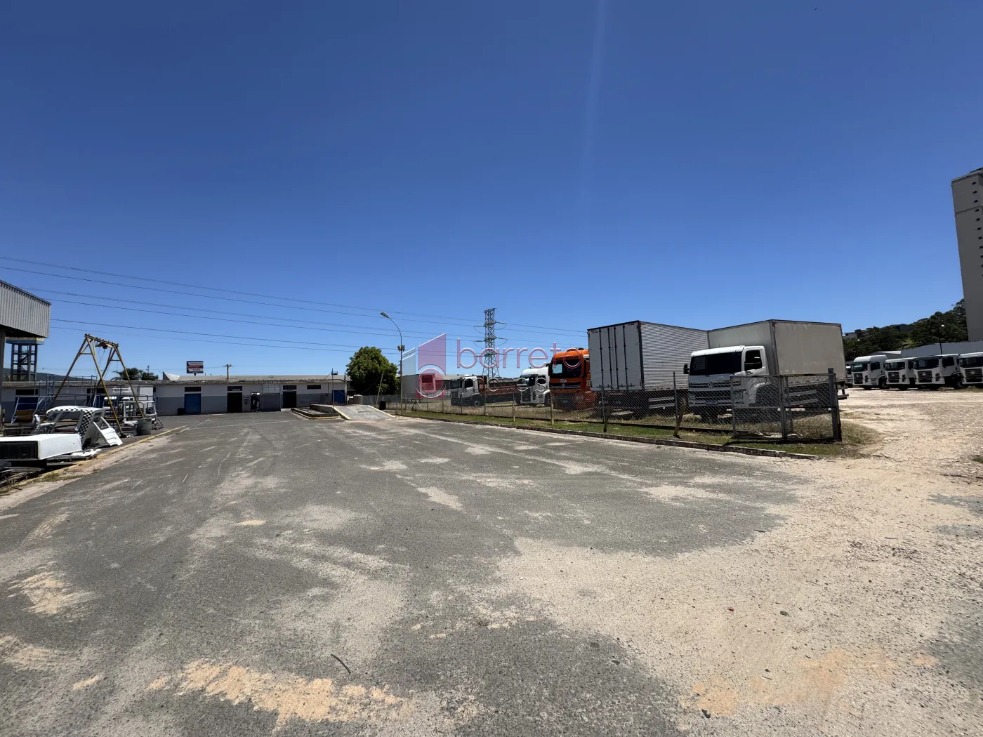 GALPÃO COMERCIAL PARA LOCAÇÃO OU VENDA NO BAIRRO ENGORDADOURO – JUNDIAÍ/SP