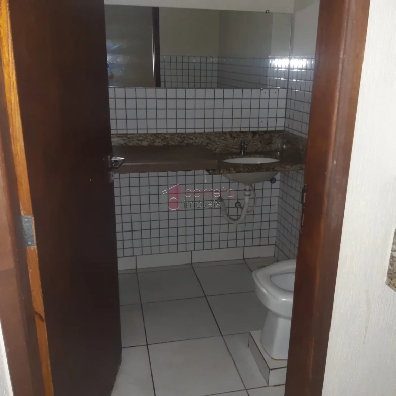 PRÉDIO COMERCIAL PARA VENDA E LOCAÇÃO NO BAIRRO VIANELO EM JUNDIAÍ/SP