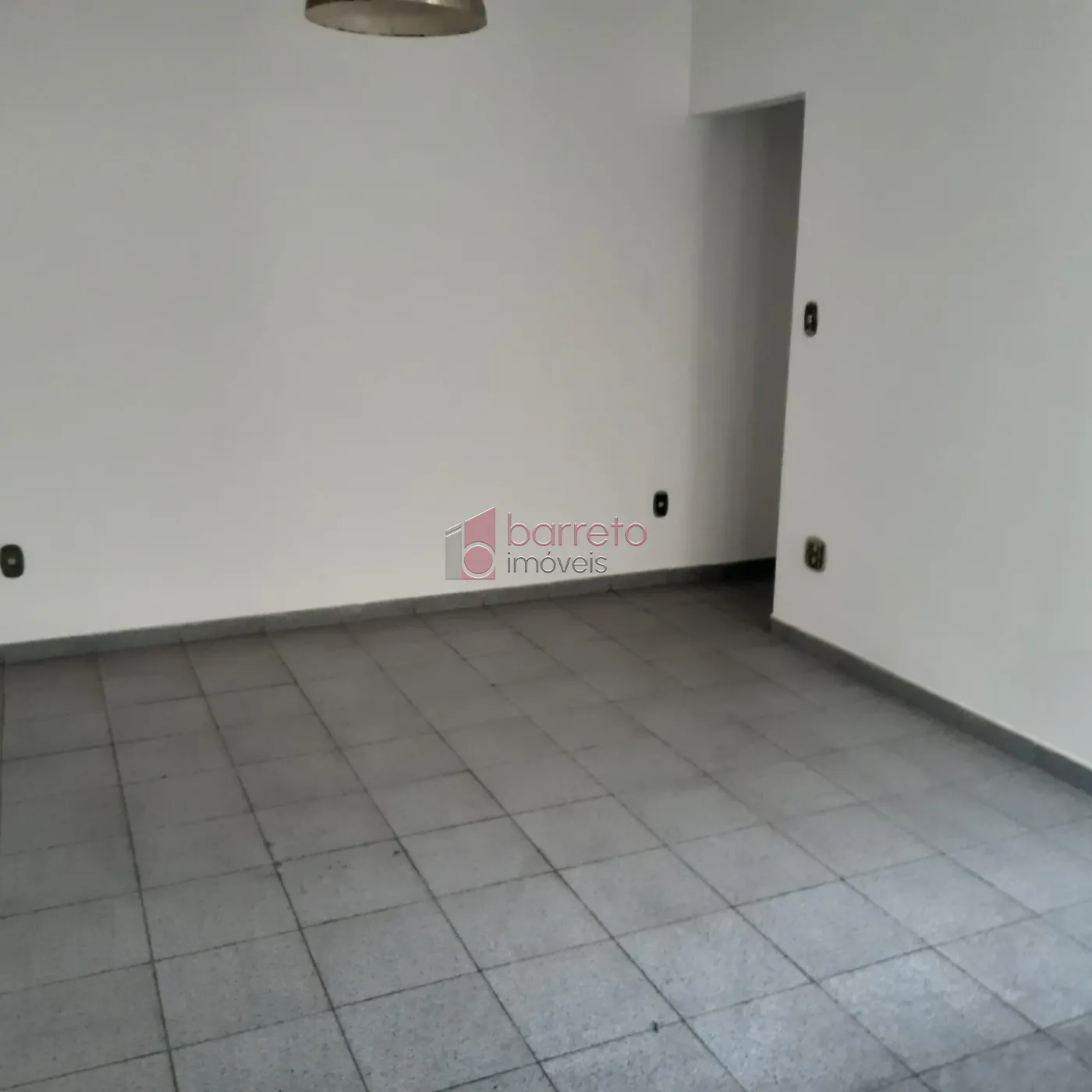 PRÉDIO COMERCIAL PARA VENDA E LOCAÇÃO NO BAIRRO VIANELO EM JUNDIAÍ/SP