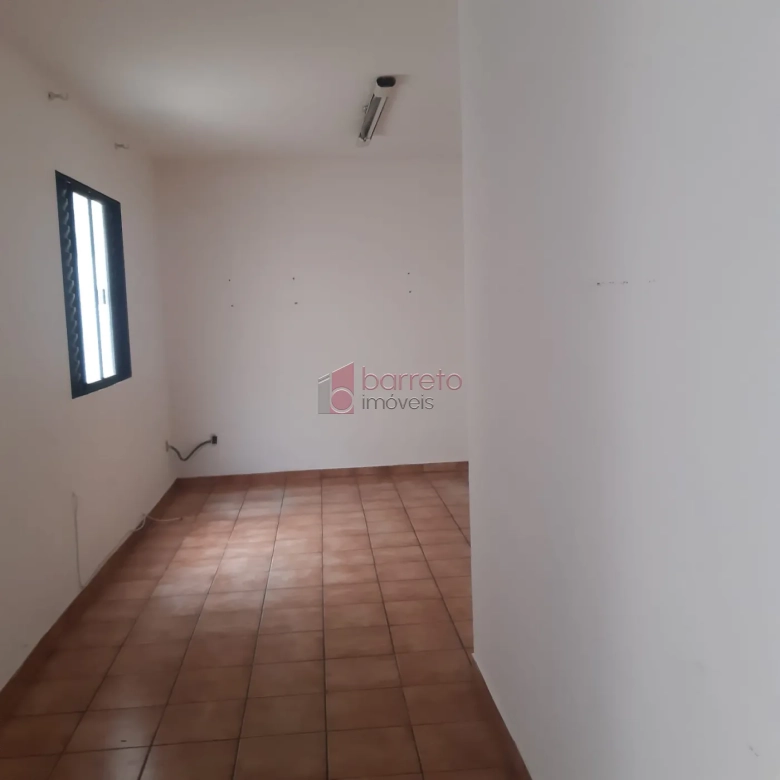 PRÉDIO COMERCIAL PARA VENDA E LOCAÇÃO NO BAIRRO VIANELO EM JUNDIAÍ/SP