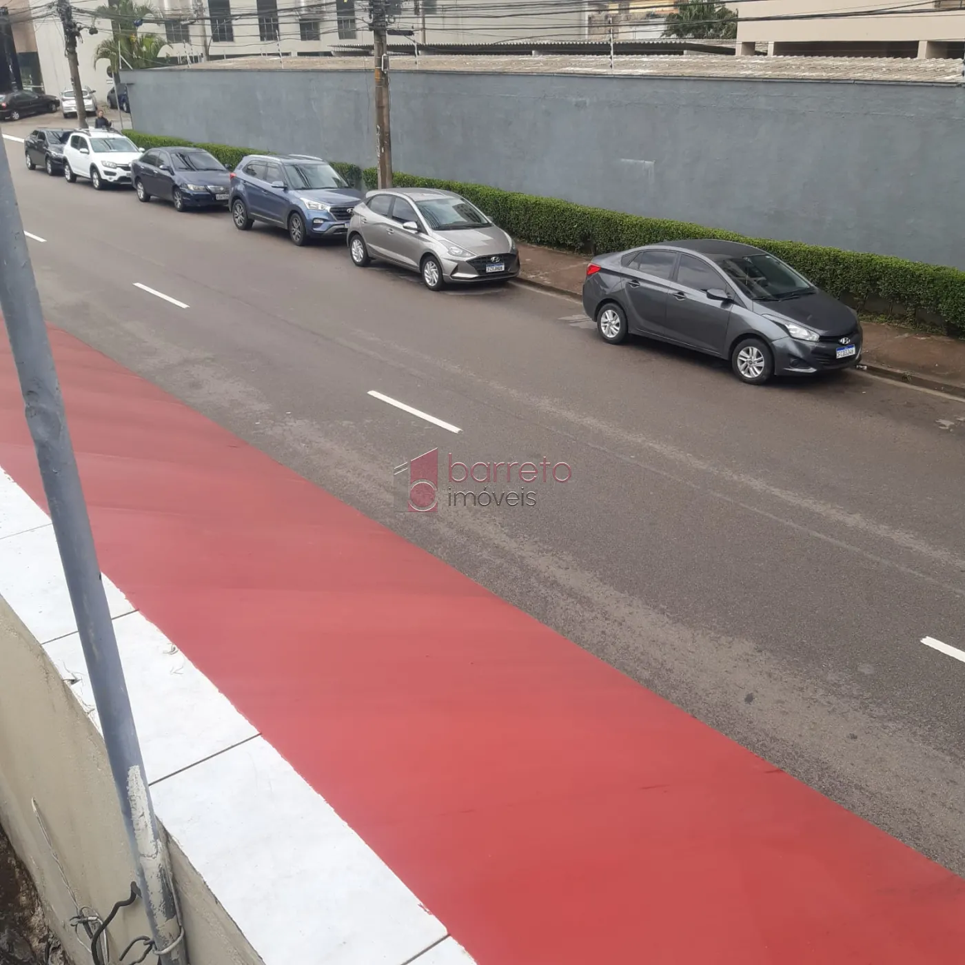 PRÉDIO COMERCIAL PARA VENDA E LOCAÇÃO NO BAIRRO VIANELO EM JUNDIAÍ/SP