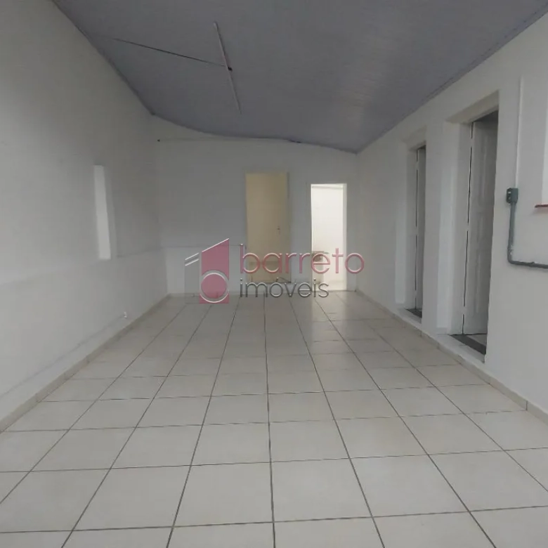 CASA COMERCIAL PARA LOCAÇÃO NA VILA RAMI – JUNDIAÍ/SP