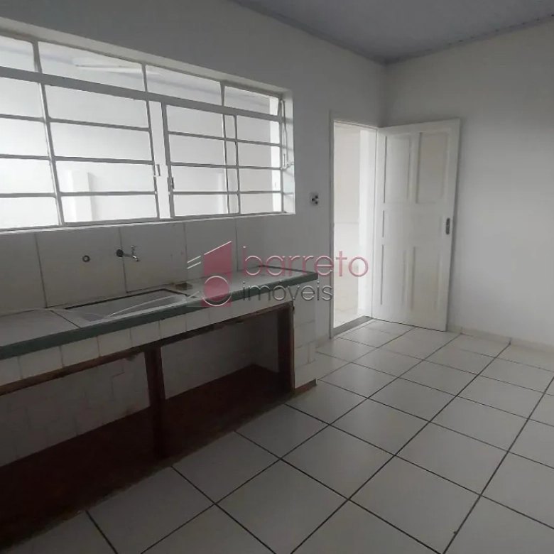 CASA COMERCIAL PARA LOCAÇÃO NA VILA RAMI – JUNDIAÍ/SP