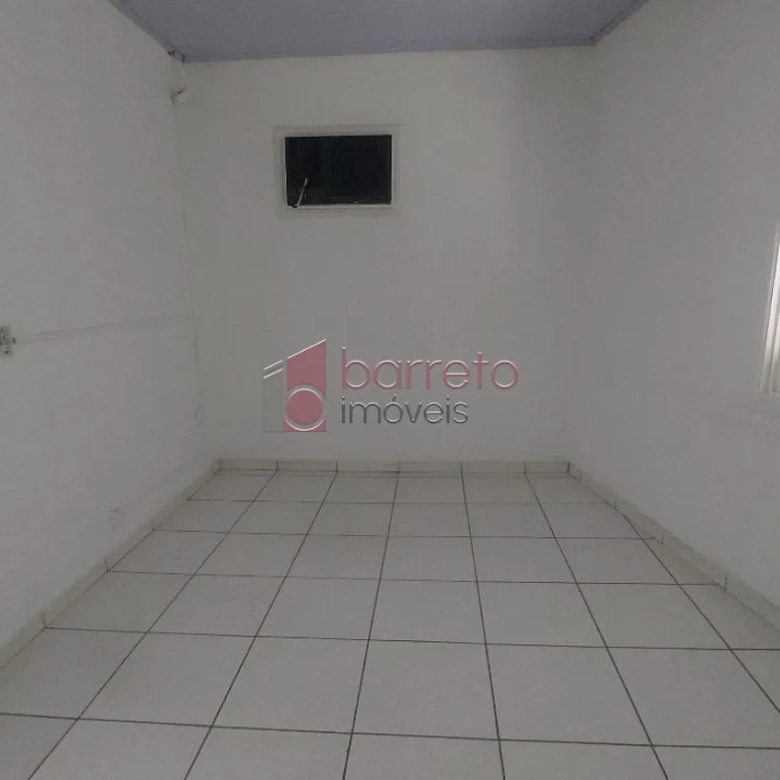 CASA COMERCIAL PARA LOCAÇÃO NA VILA RAMI – JUNDIAÍ/SP