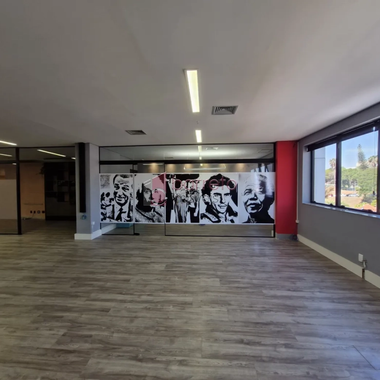 SALA COMERCIAL À  VENDA NO EDIFÍCIO PARQUE DA UVA NO ANHANGABAÚ – JUNDIAÍ/SP