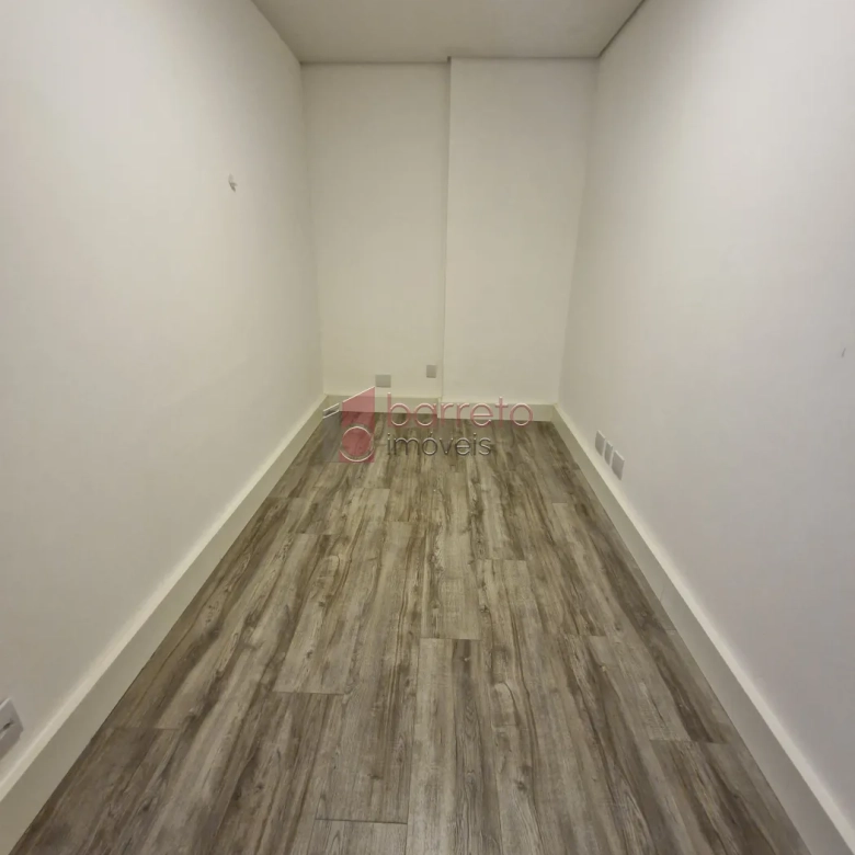 SALA COMERCIAL À  VENDA NO EDIFÍCIO PARQUE DA UVA NO ANHANGABAÚ – JUNDIAÍ/SP