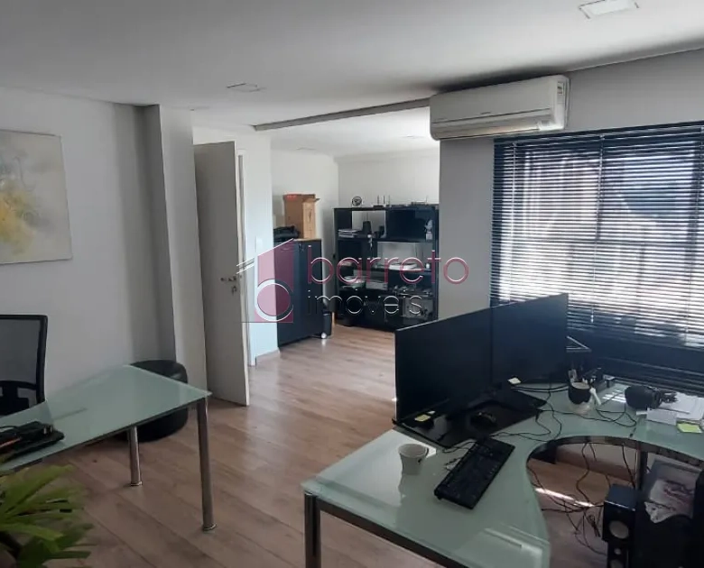 SALAS COMERCIAIS PARA LOCAÇÃO NO EDIFÍCIO MARIJU – JUNDIAÍ/SP