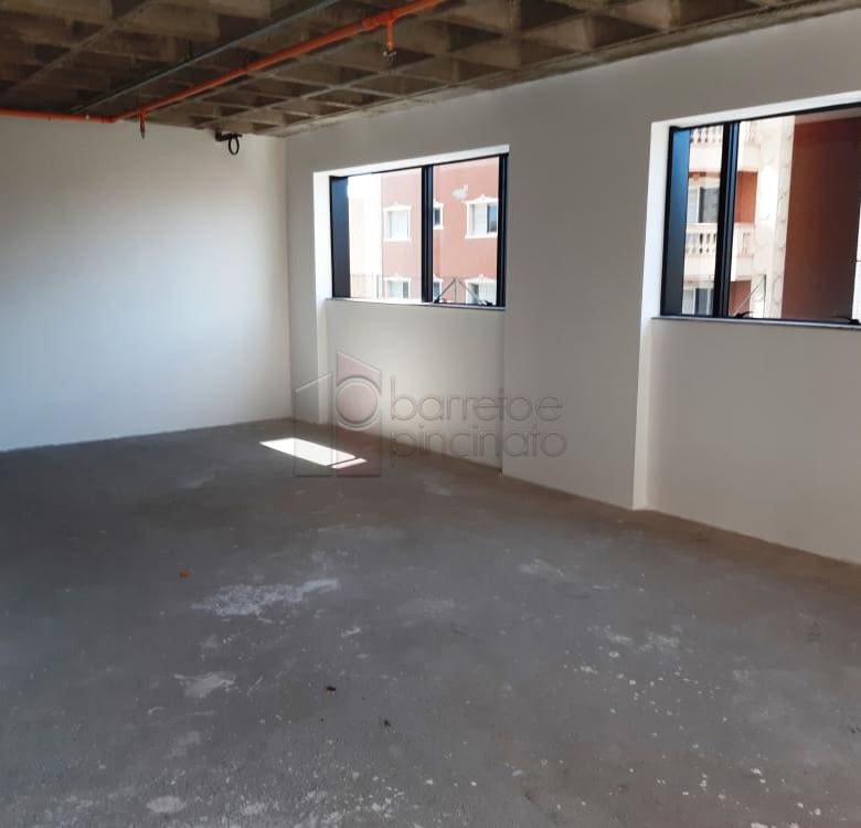 SALA COMERCIAL PARA VENDA NO EDIFÍCIO UFFIZI – JUNDIAÍ/SP