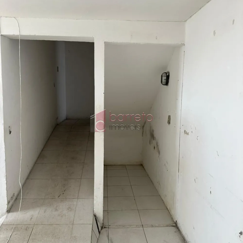 Comercial Salão sem cond em Jundiaí