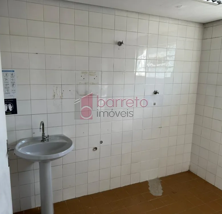 Comercial Salão sem cond em Jundiaí