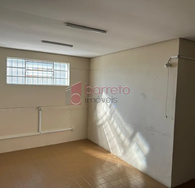 Comercial Salão sem cond em Jundiaí