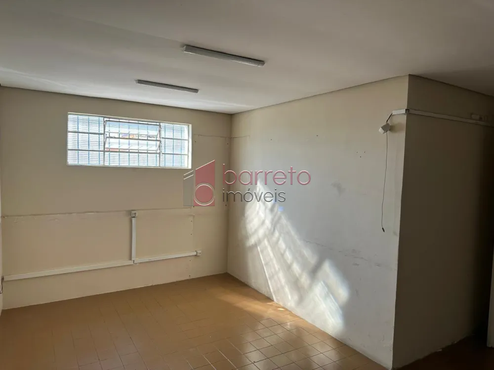 Comercial Salão sem cond em Jundiaí
