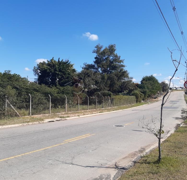 Comercial Terreno em Jundiaí