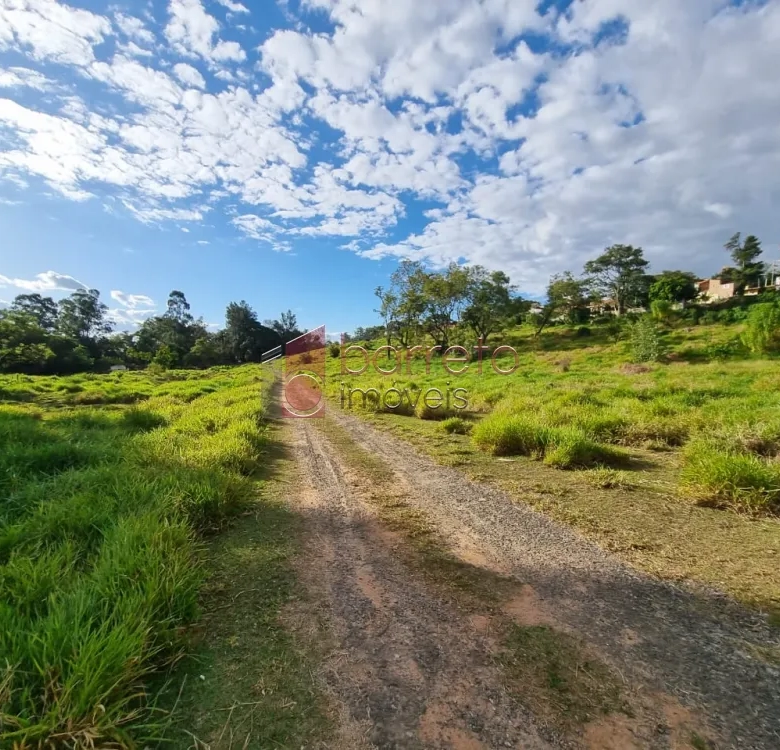 ÁREA PARA VENDA EM JUNDIAÍ BEM LOCALIZADA NA AVENIDA ANTÔNIO PINCINATO, NO BAIRRO RECANTO QUARTO CENTENÁRIO EM JUNDIAÍ/SP
