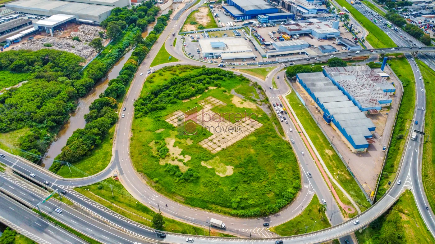 ÁREA COMERCIAL À VENDA EM JUNDIAÍ/SP