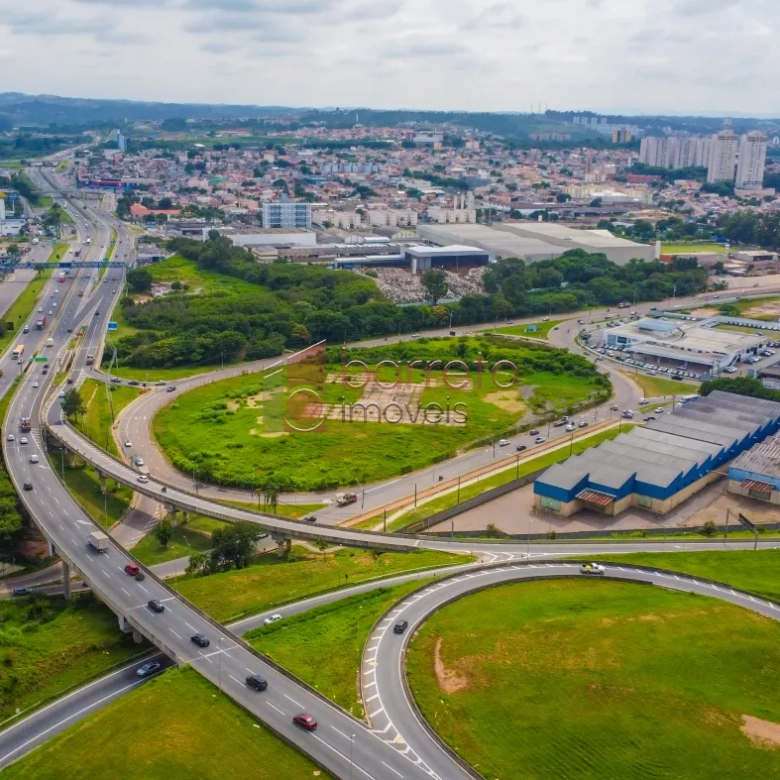 ÁREA COMERCIAL À VENDA EM JUNDIAÍ/SP