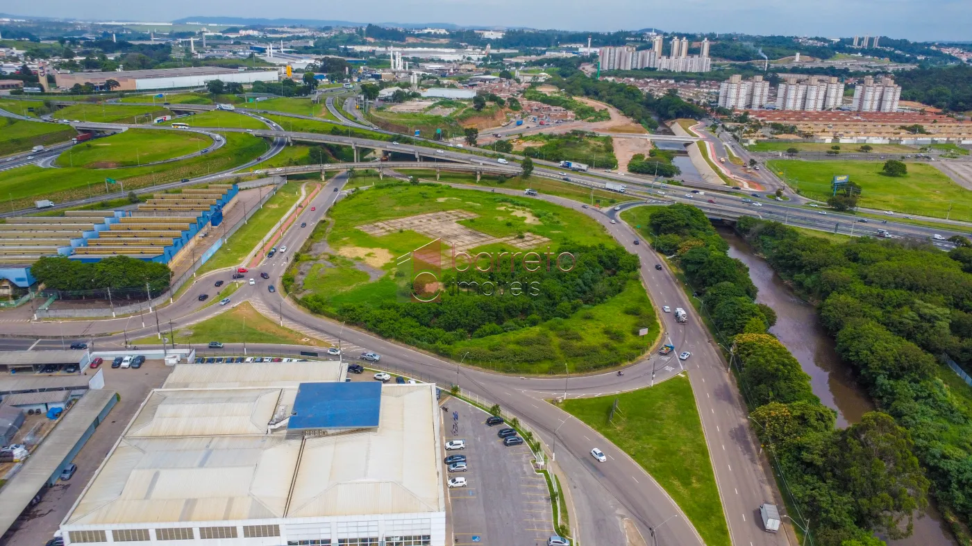 ÁREA COMERCIAL À VENDA EM JUNDIAÍ/SP