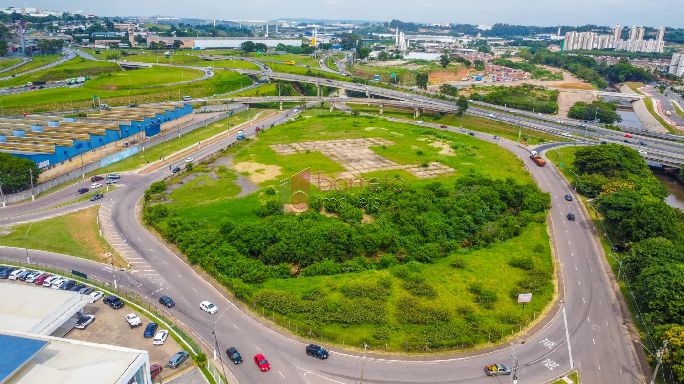 ÁREA COMERCIAL À VENDA EM JUNDIAÍ/SP