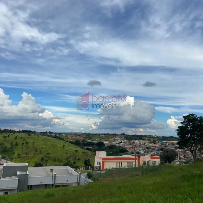 TERRENO À VENDA NO CONDOMÍNIO PORTAL DA COLINA EM JUNDIAÍ/SP