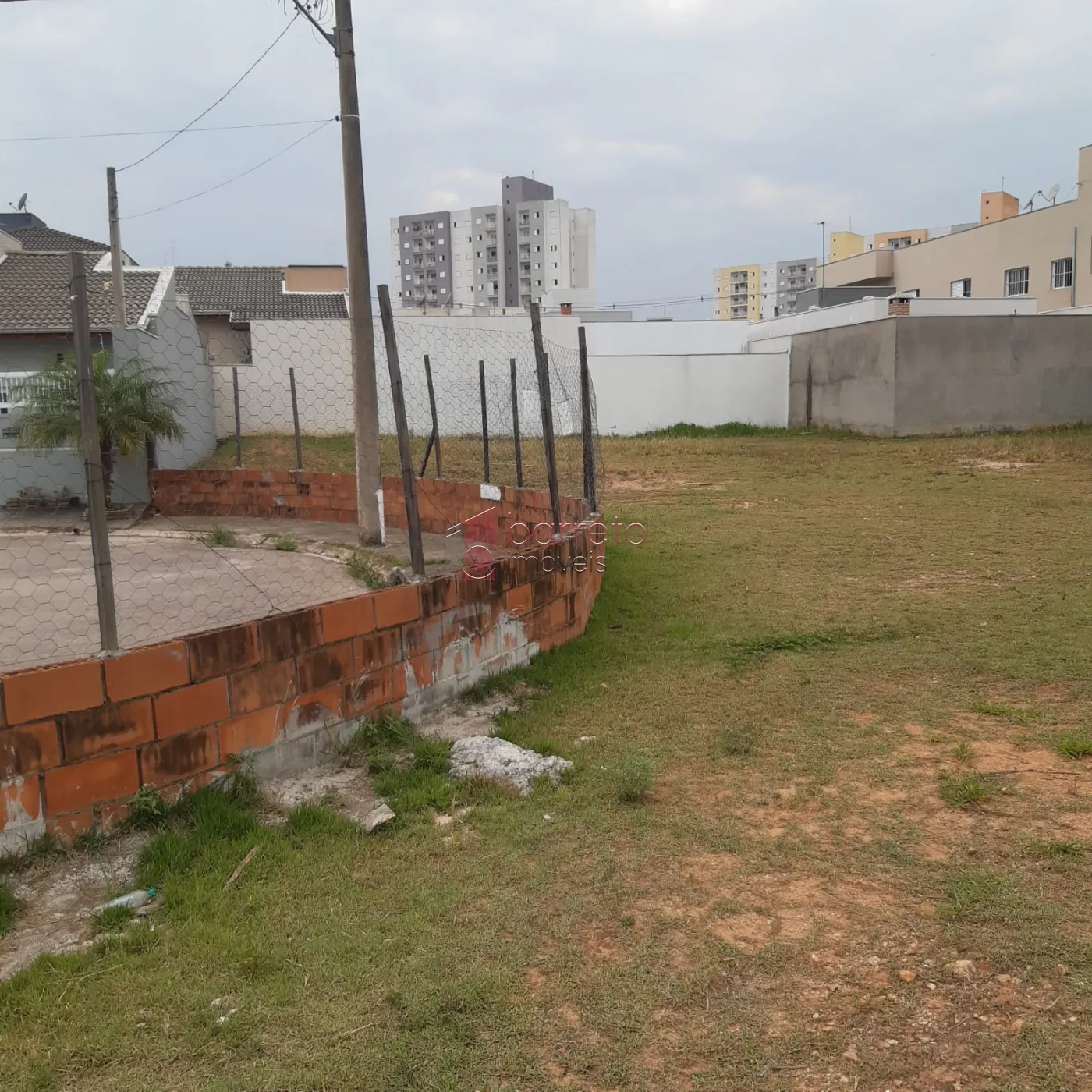 TERRENO À VENDA NO BAIRRO RESIDENCIAL SANTA GIOVANA EM JUNDIAÍ/SP