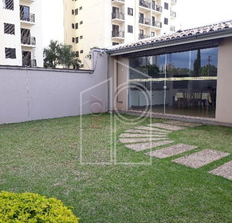 APARTAMENTO TÉRREO À VENDA NO CONDOMÍNIO VILA GRAFF EM JUNDIAÍ/SP