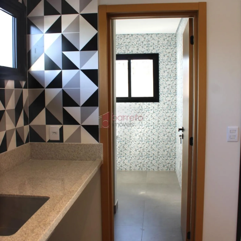 CASA À VENDA NO CONDOMÍNIO PORTAL DO BOSQUE – LOUVEIRA/SP