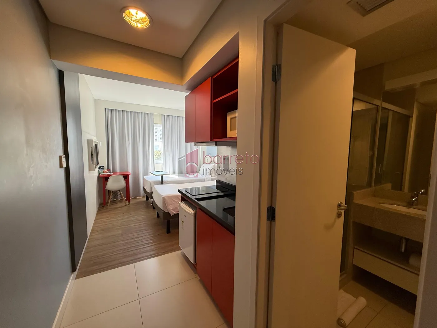 FLAT À VENDA NO MERCURE HOTEL – JUNDIAÍ/SP