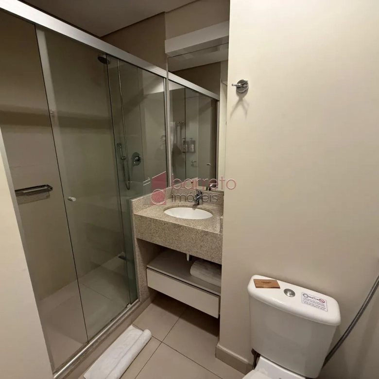 FLAT À VENDA NO MERCURE HOTEL – JUNDIAÍ/SP