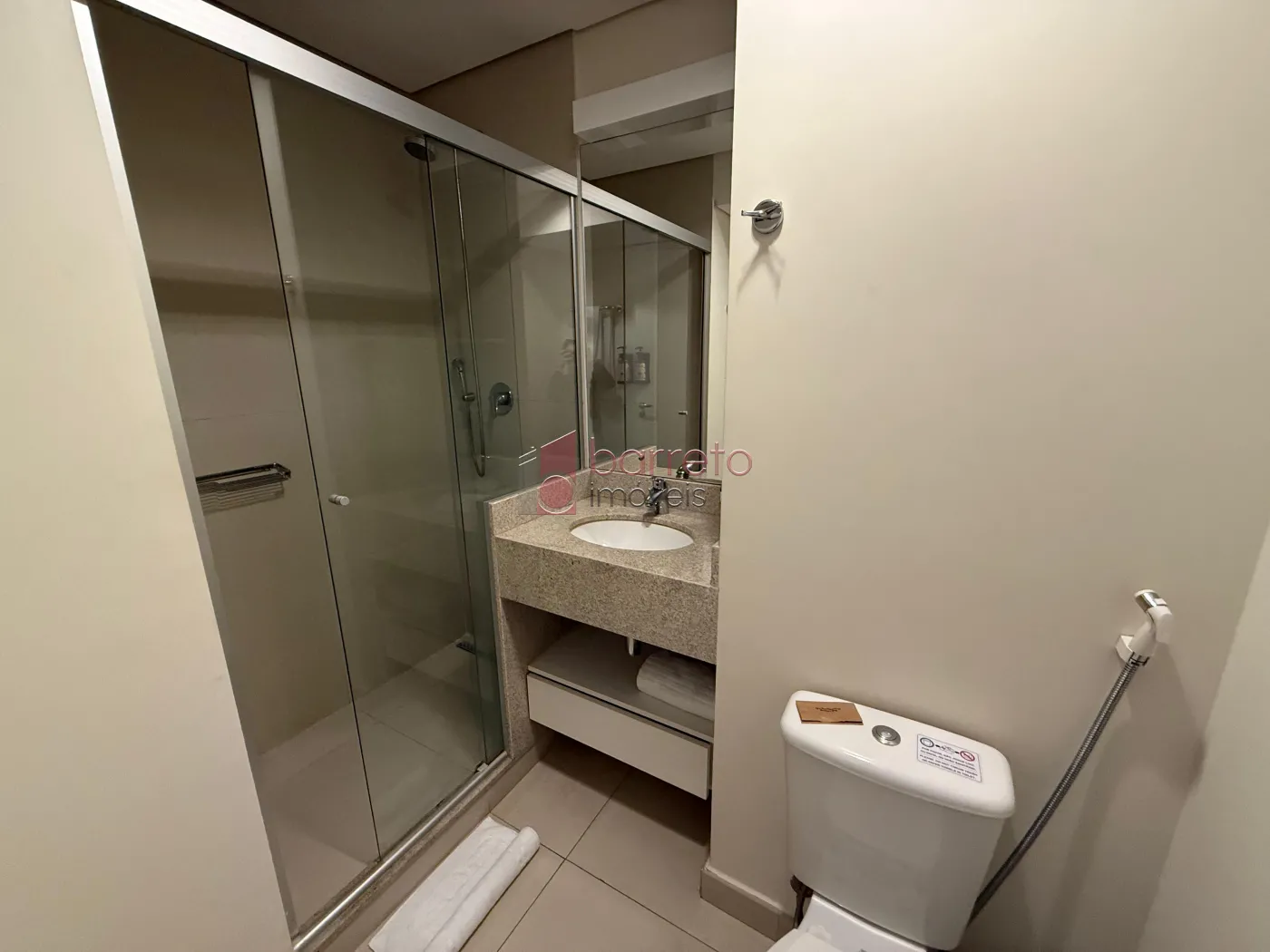 FLAT À VENDA NO MERCURE HOTEL – JUNDIAÍ/SP